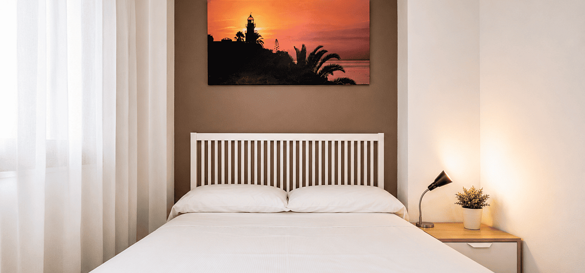 2 bedroom apartment with balcony