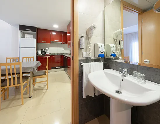 Apartament 2 habitacions balcó