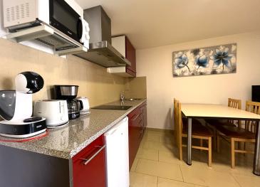 APARTAMENT 1 HABITACIÓ BALCÓ