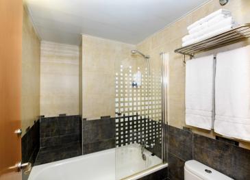 APARTAMENT 1 HABITACIÓ BALCÓ