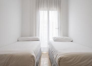 APARTAMENTO 1 HABITACIÓN BALCÓN
