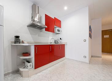 APARTAMENTO 2 HABITACIONES TERRAZA