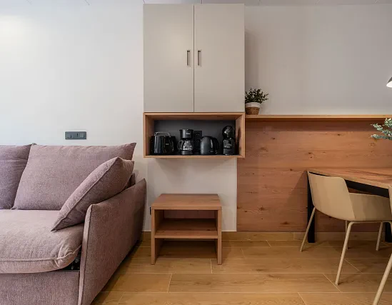 Premium 1 bedroom apartment with terrace