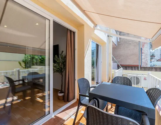 Premium 1 bedroom apartment with terrace