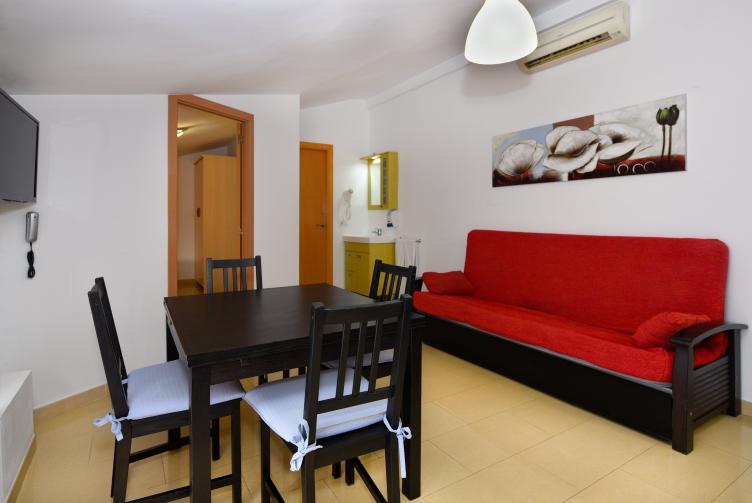 APARTAMENT 1 HABITACIÓ TERRASSA