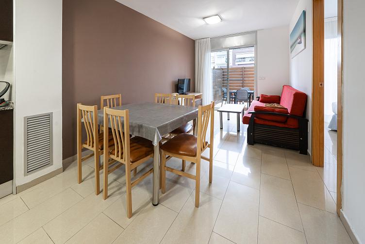 APPARTEMENT 2 CHAMBRES TERRASSE