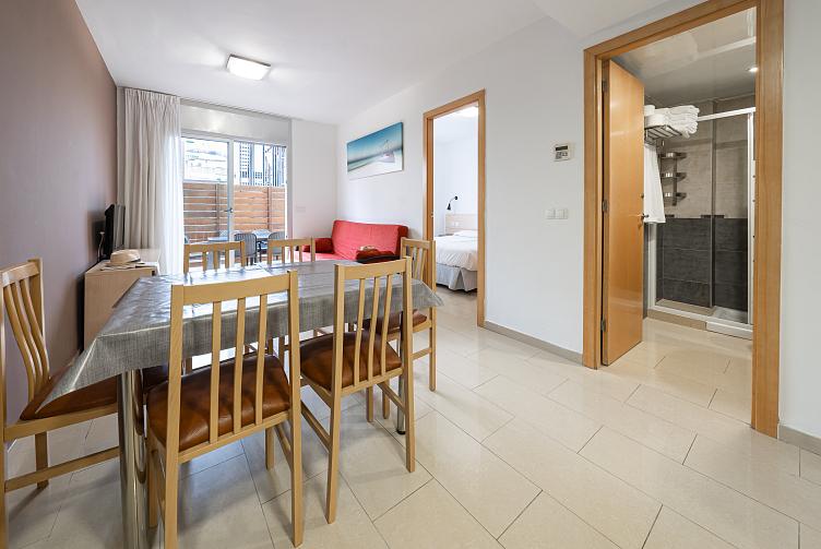 APPARTEMENT 2 CHAMBRES TERRASSE