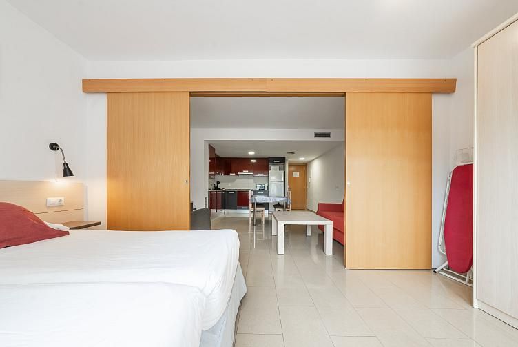 APARTAMENTO 1 HABITACIÓN
